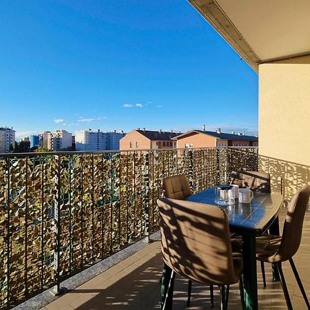 Italianway - Piazza Alboreto 72, Роццано Екстер'єр фото